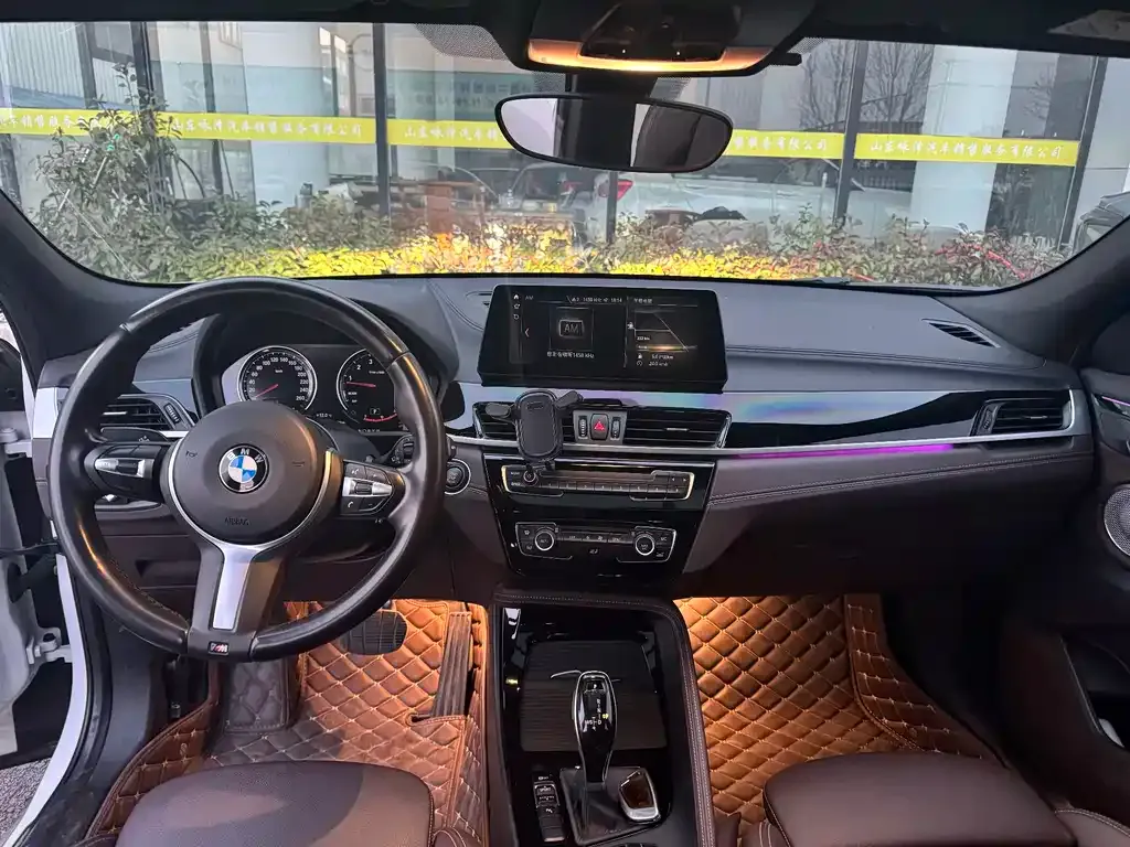 BMW X2 — фото 10