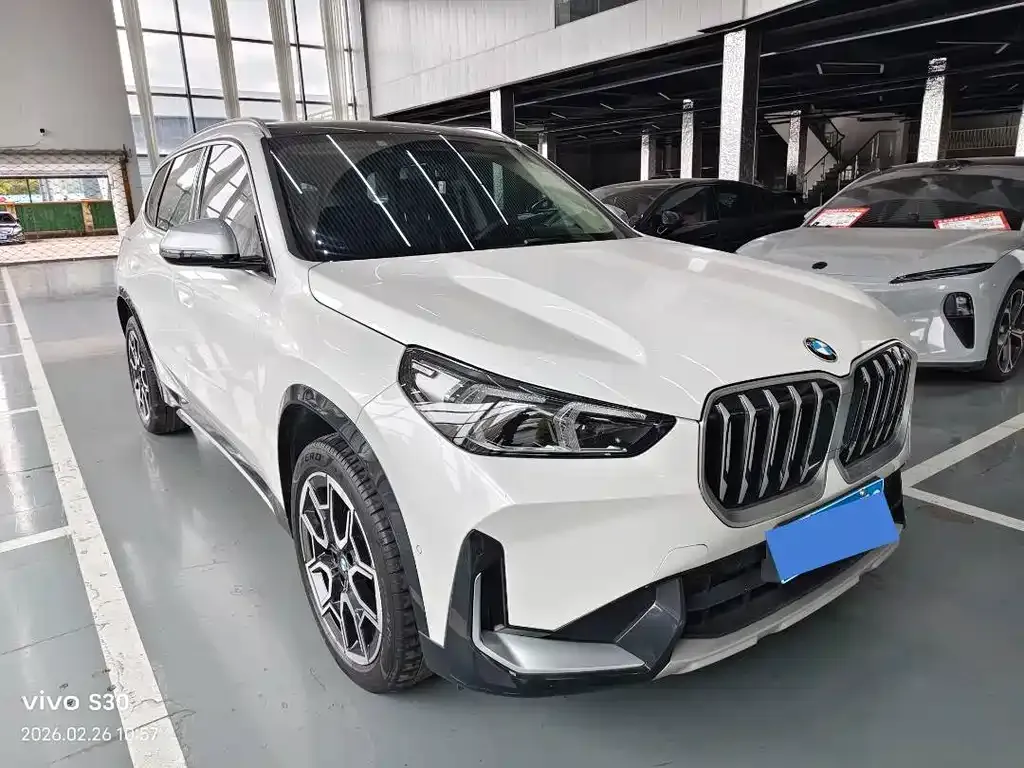 BMW X1 — фото 4