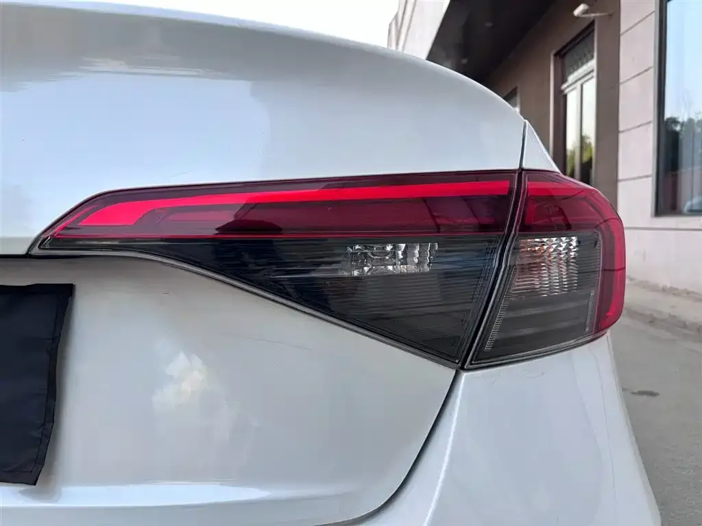 Honda Civic — фото 3