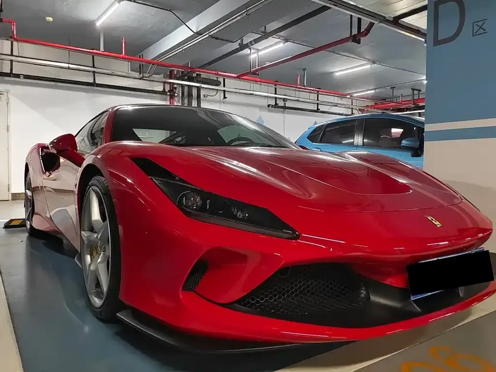 Ferrari F8 — фото 8