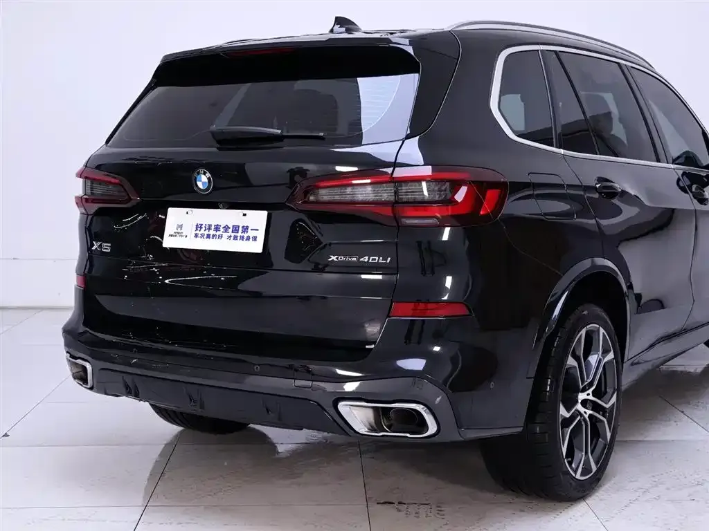 BMW X5 — фото 8