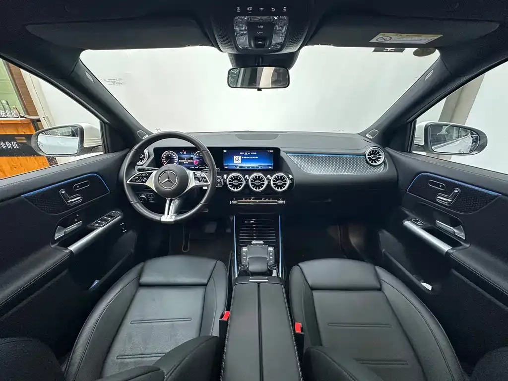 Mercedes-Benz GLA — фото 5