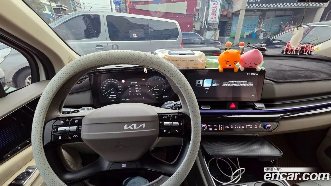 Kia Carnival — фото 10
