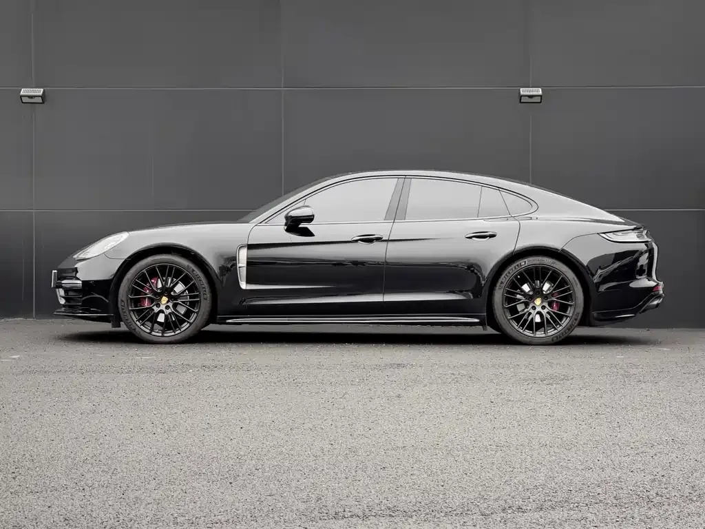 Porsche Panamera — фото 4