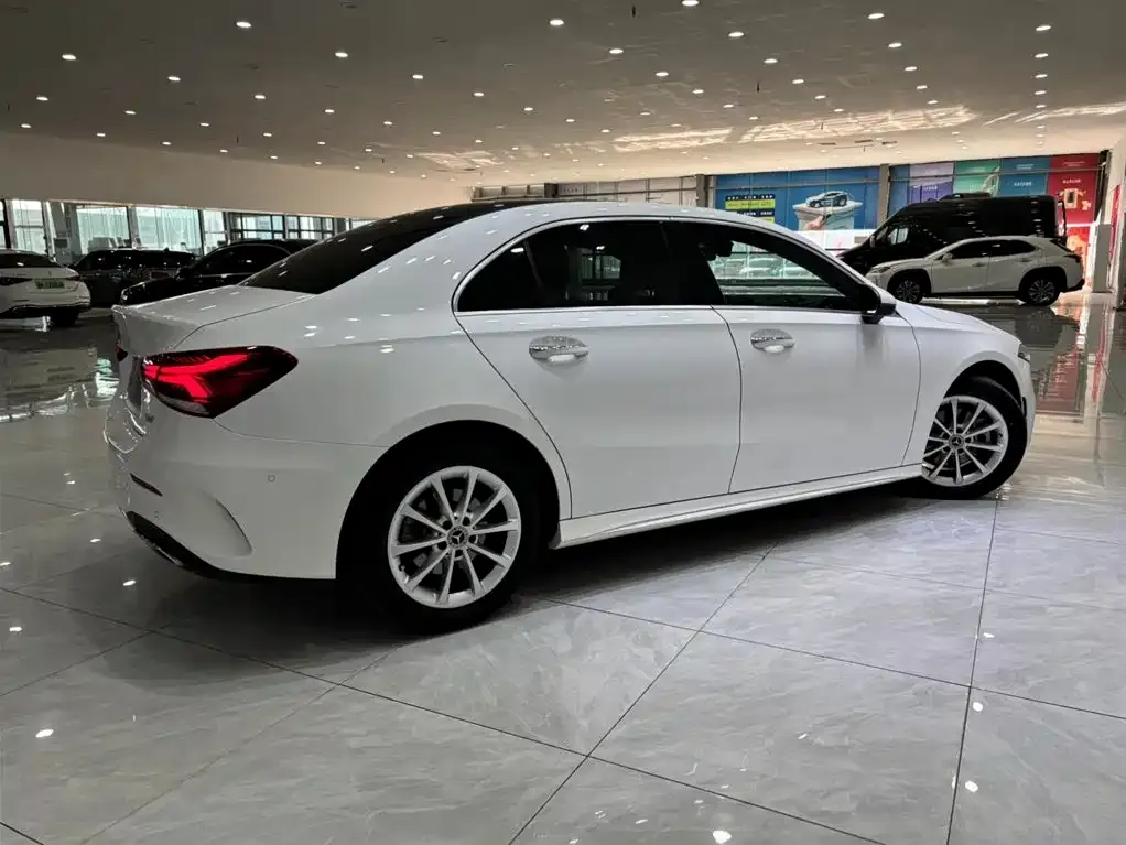 Mercedes-Benz A-Class — фото 5