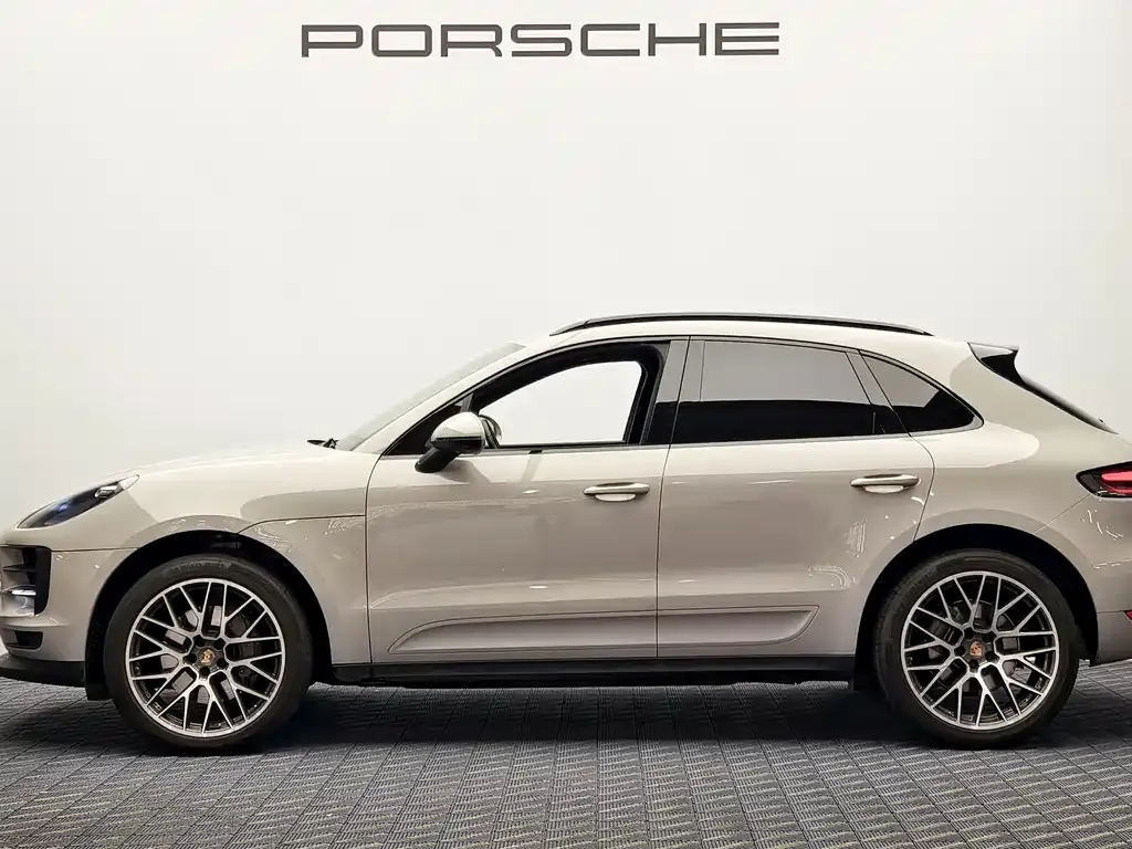 Porsche Macan — фото 9