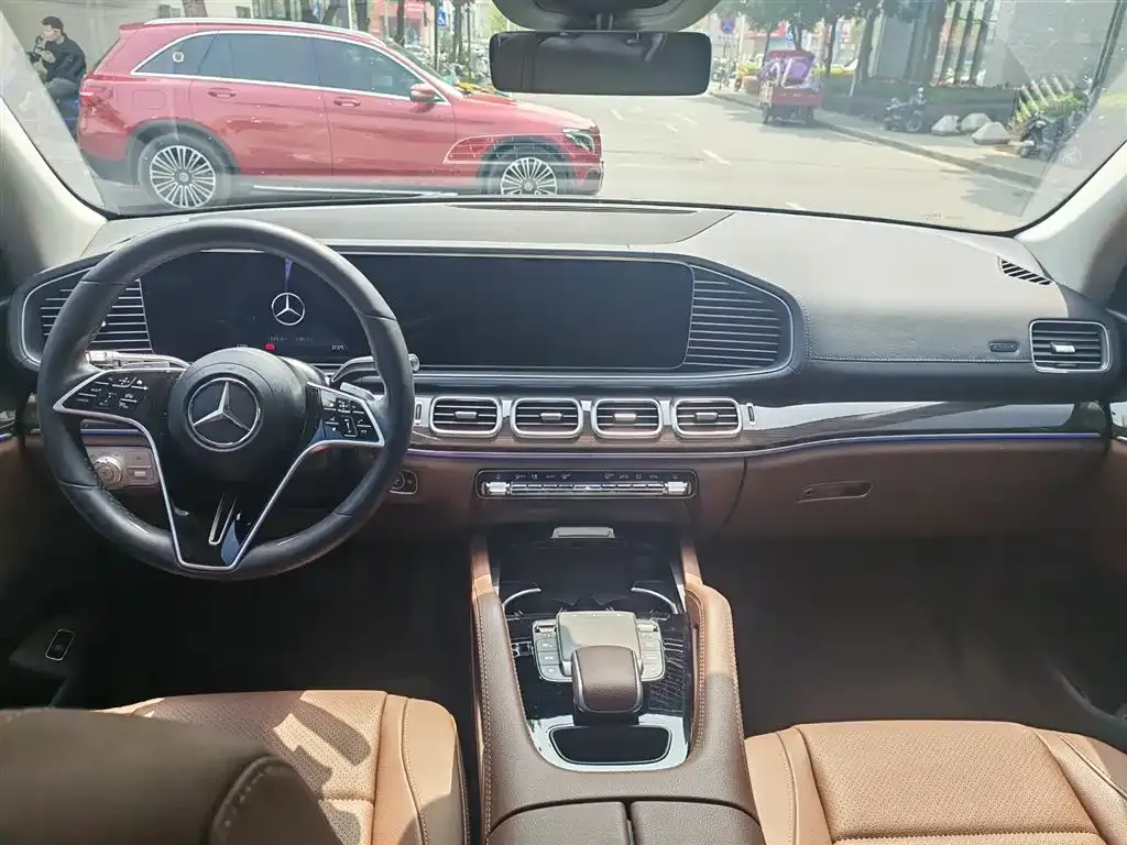Mercedes-Benz GLE — фото 6