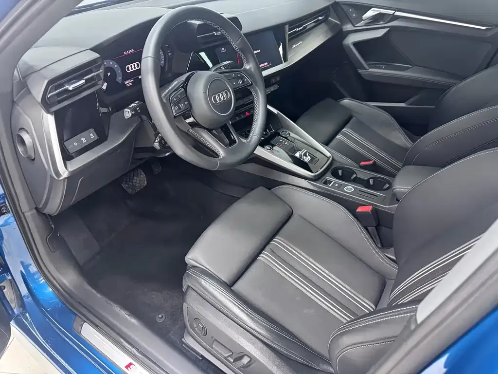 Audi A3 — фото 9