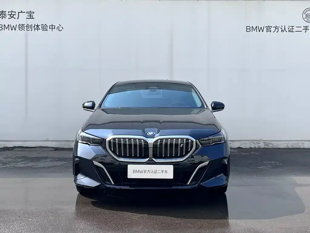 BMW i5 — фото 4