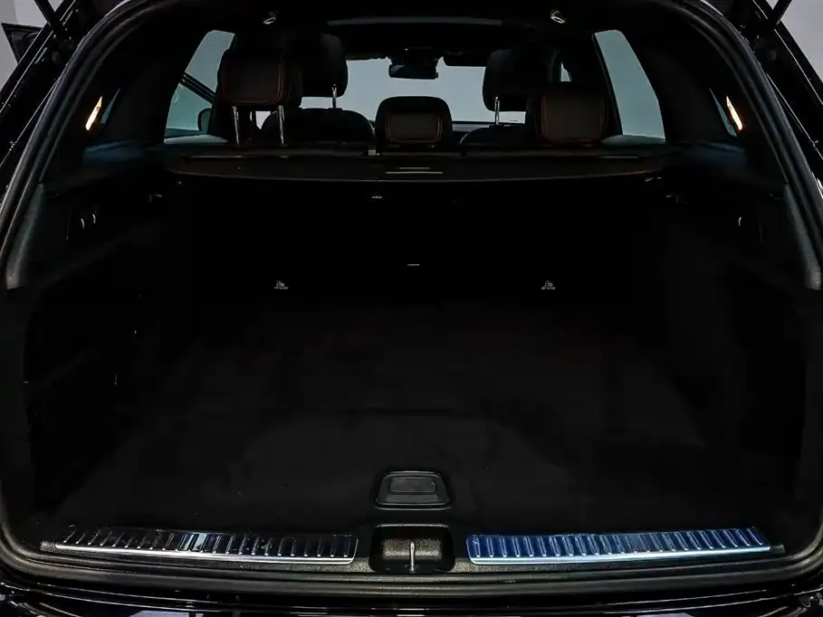 Mercedes-Benz GLC AMG — фото 6