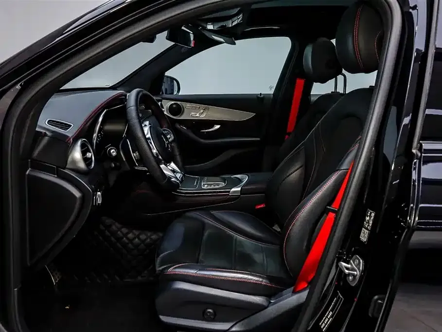 Mercedes-Benz GLC AMG — фото 5