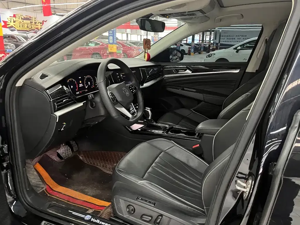 Volkswagen Passat — фото 7