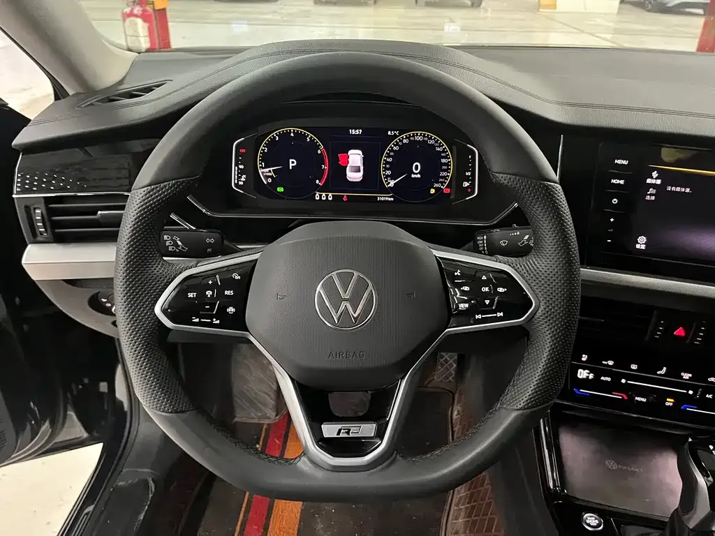 Volkswagen Passat — фото 3