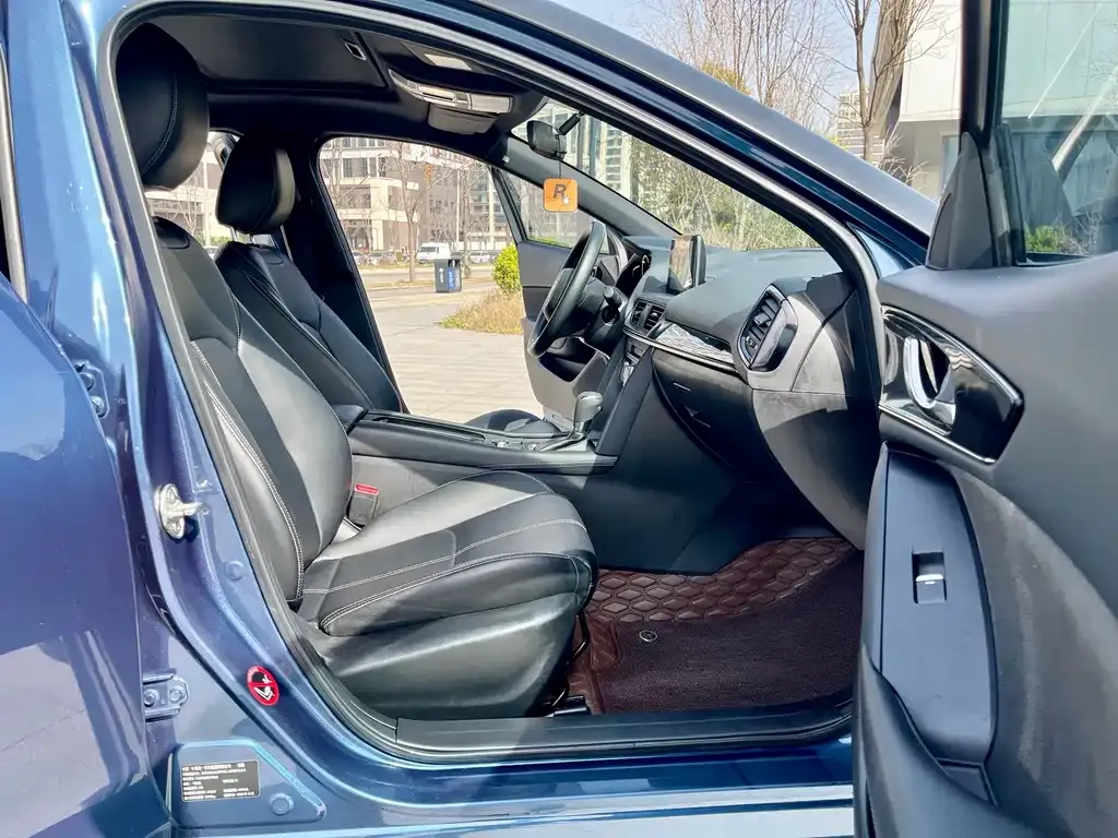 Mazda CX-4 — фото 3