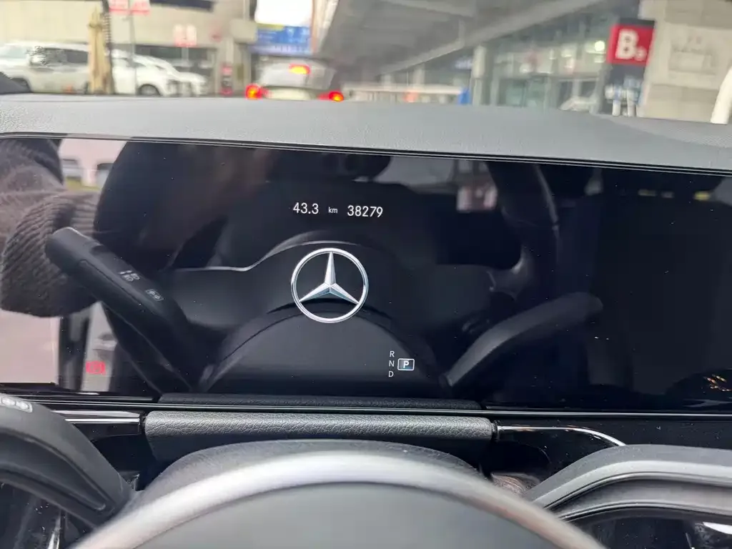 Mercedes-Benz GLA — фото 4