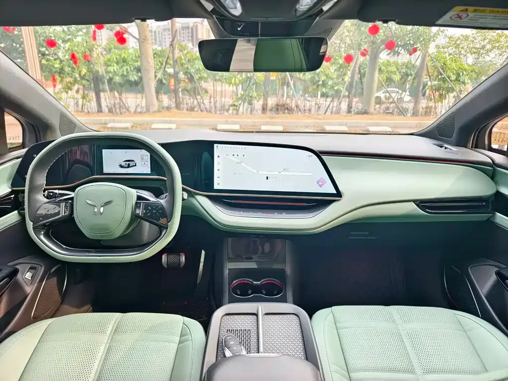 Hongqi EH7 — фото 7