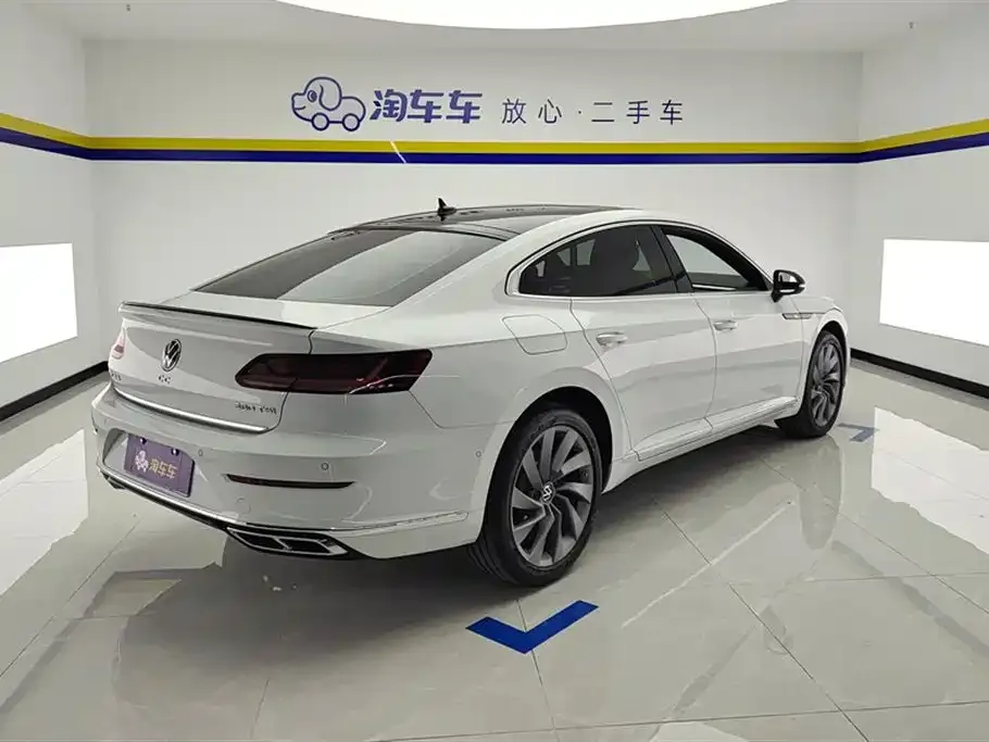 Volkswagen CC — фото 3