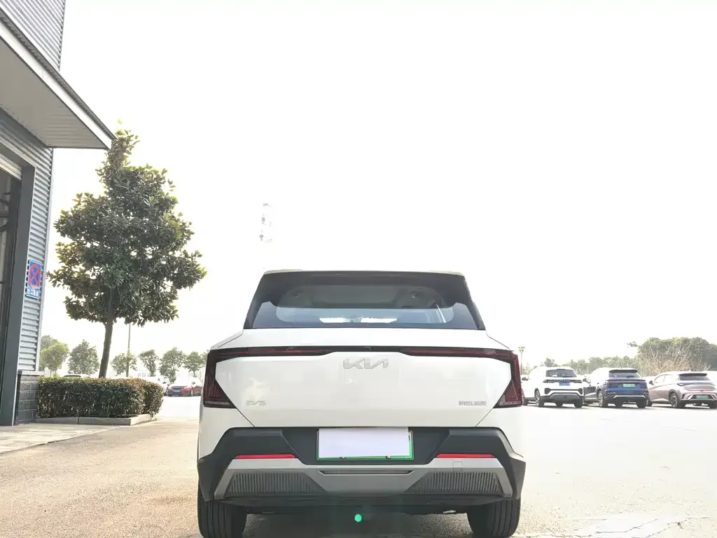 Kia EV5 — фото 9