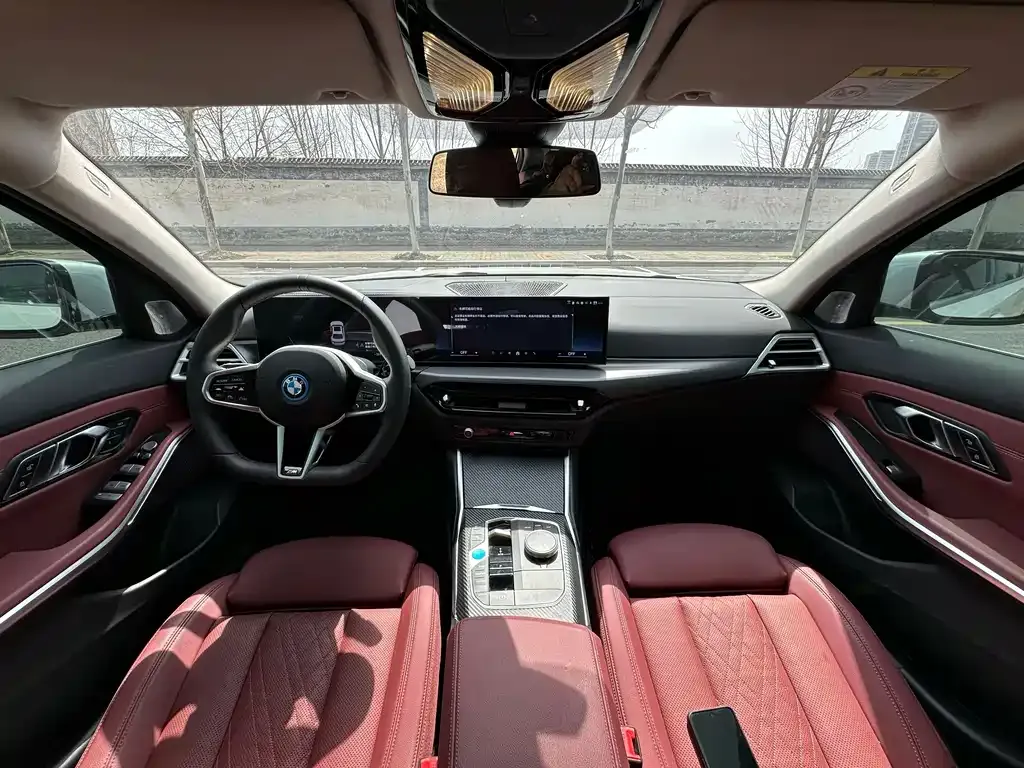 BMW i3 — фото 4