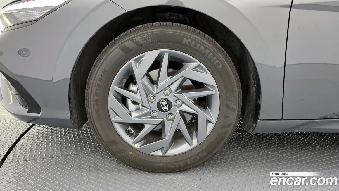 Hyundai AVANTE — фото 2