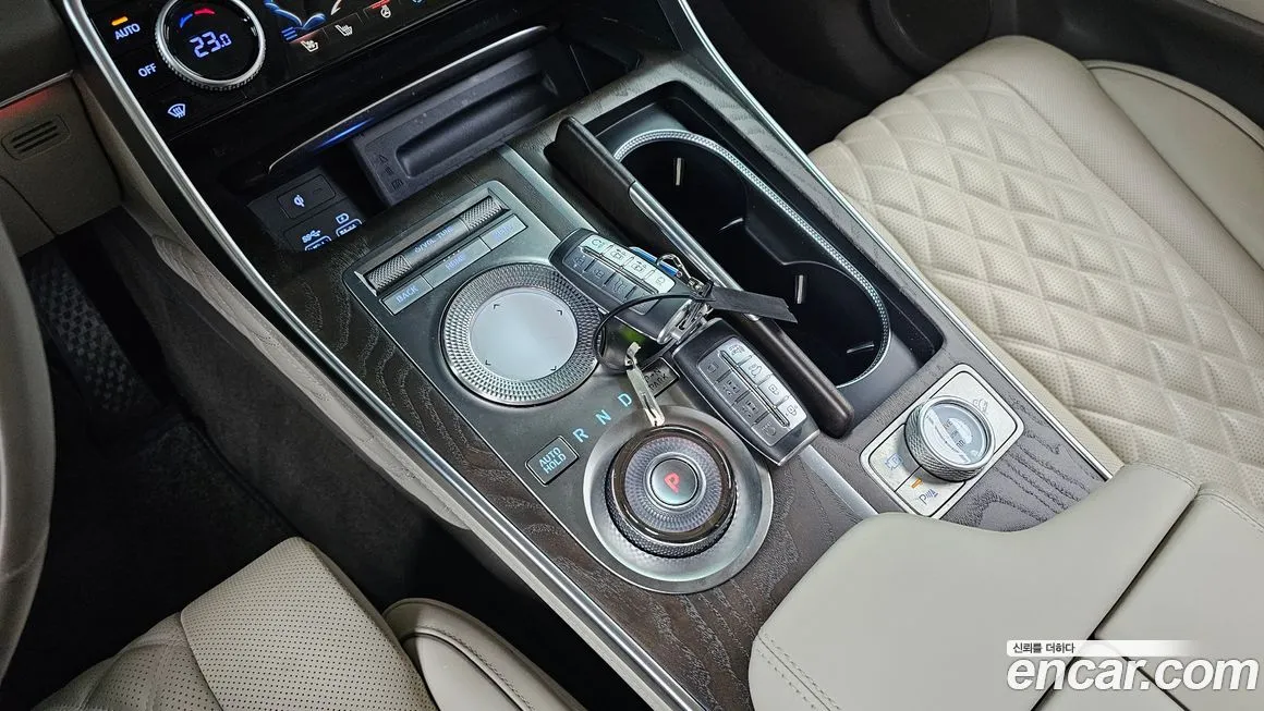 Genesis GV80 — фото 10