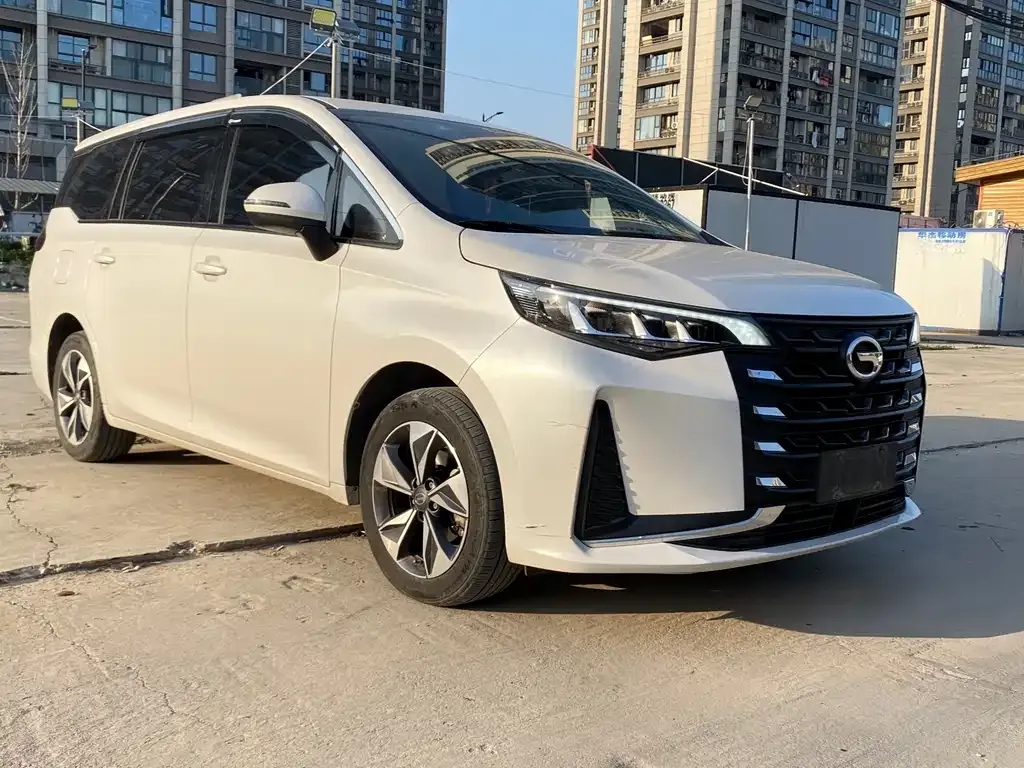 GAC Motor Trumpchi M6 — фото 3