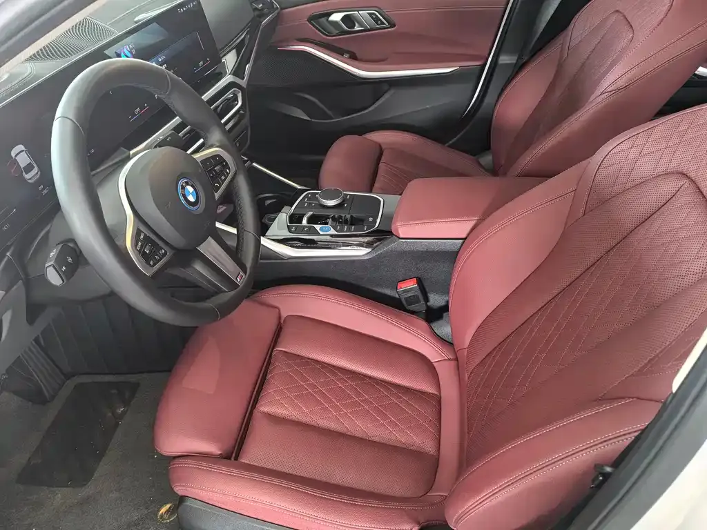 BMW i3 — фото 4