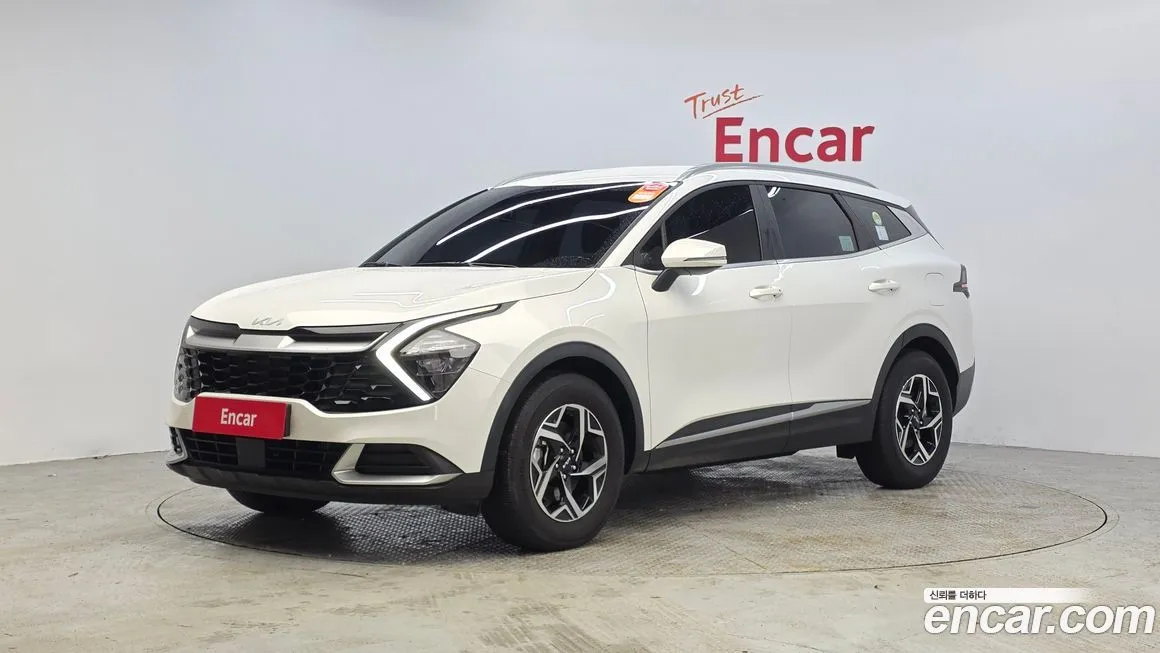 Kia Sportage — фото 1