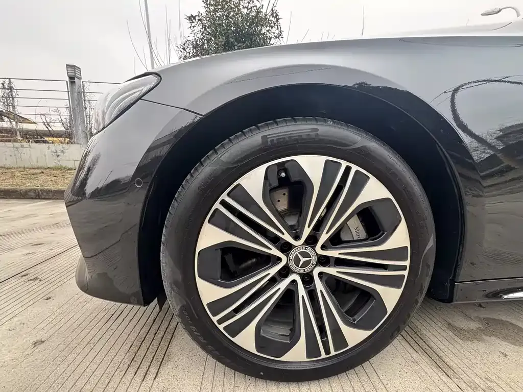 Mercedes-Benz E-Class New Energy — фото 3