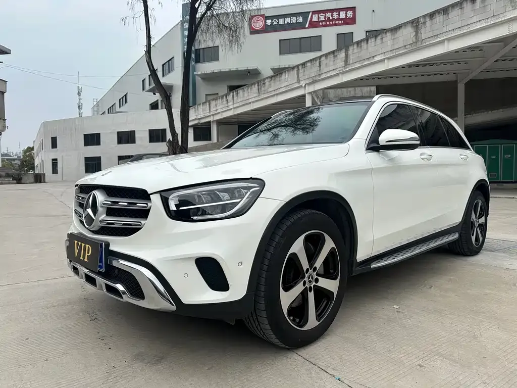 Mercedes-Benz GLC — фото 1