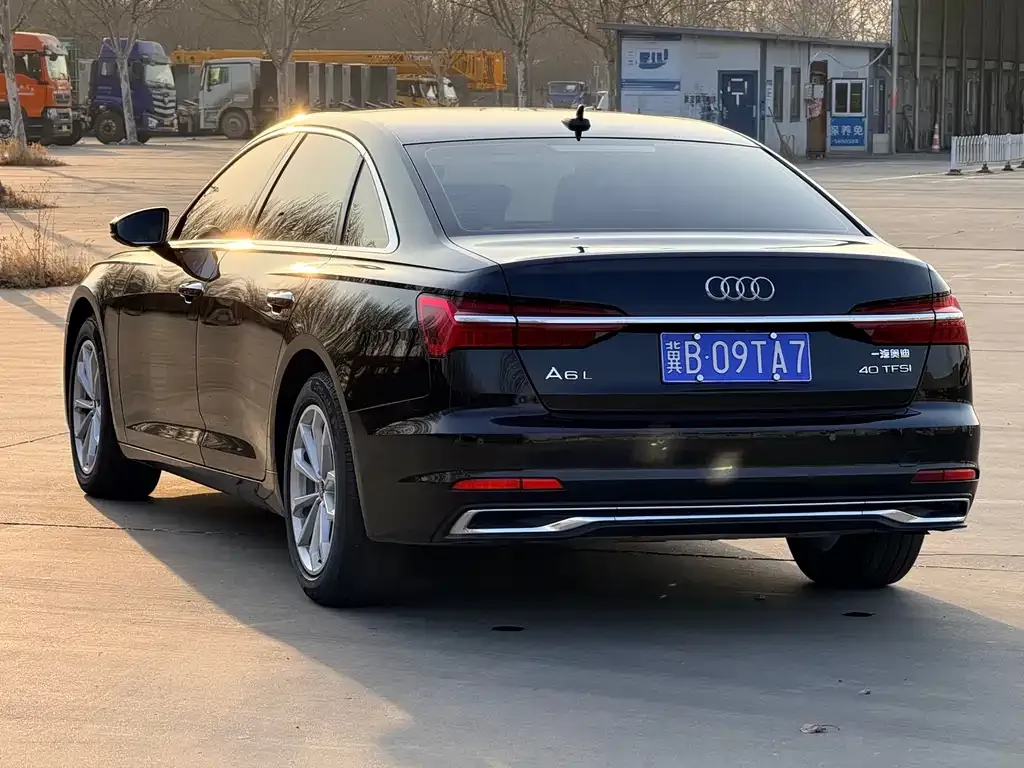 Audi A6L — фото 4