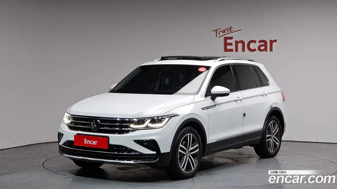 Volkswagen Tiguan — фото 1