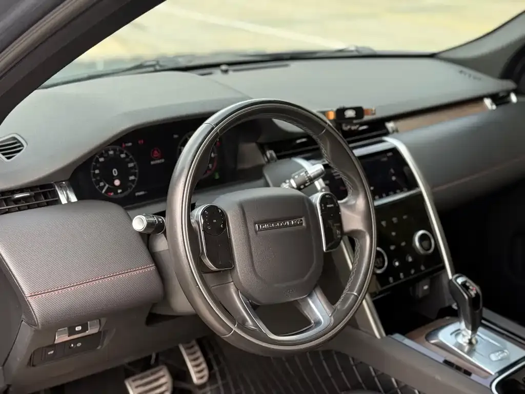 Land Rover Discovery Sport — фото 6