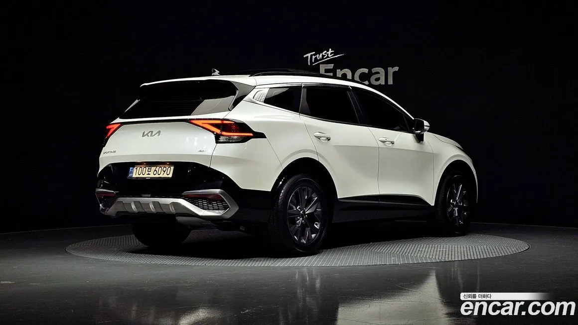 Kia Sportage — фото 6
