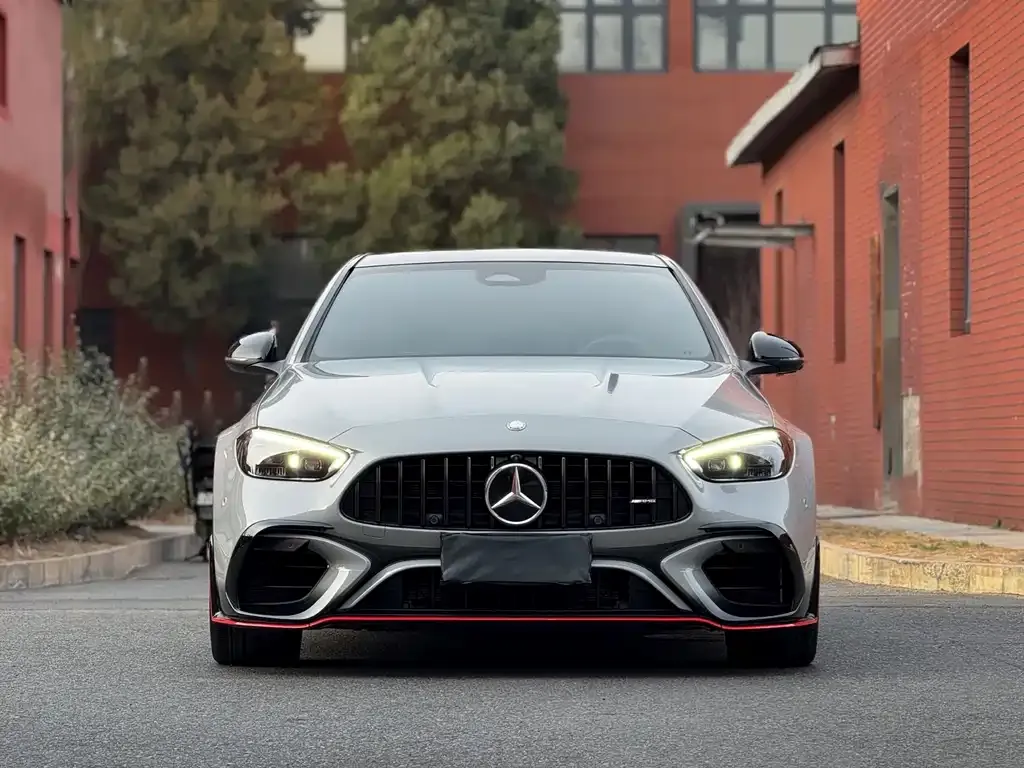 Mercedes-Benz C-Class AMG New Energy — фото 4