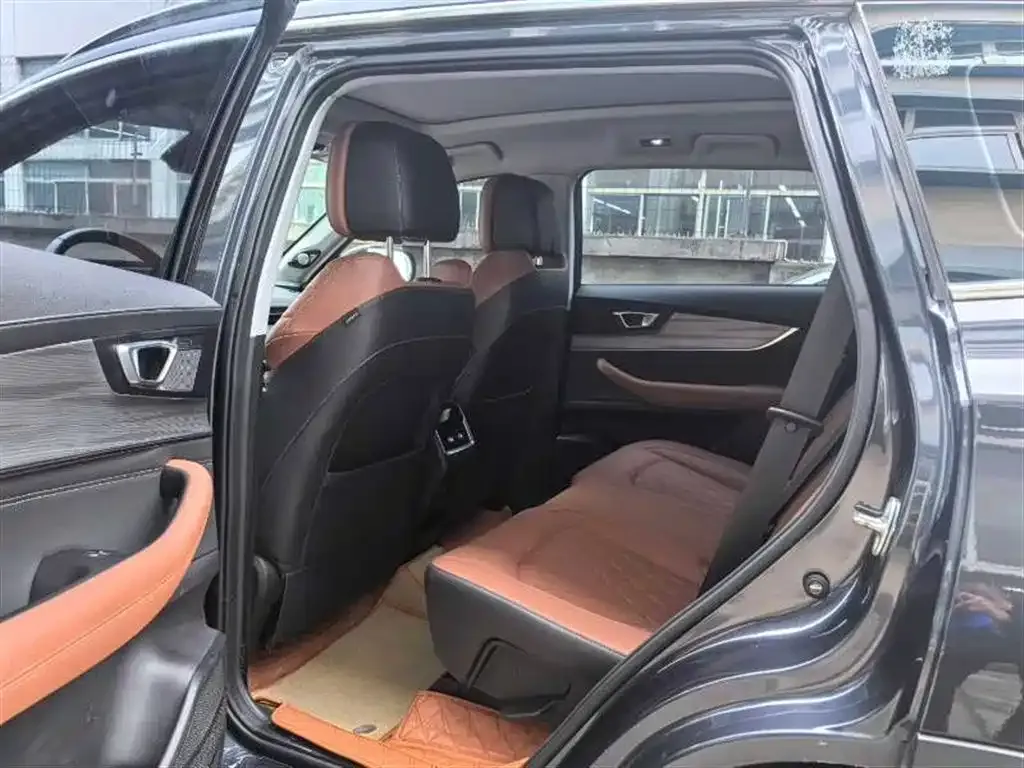 Chery Tiggo 8 PLUS — фото 2