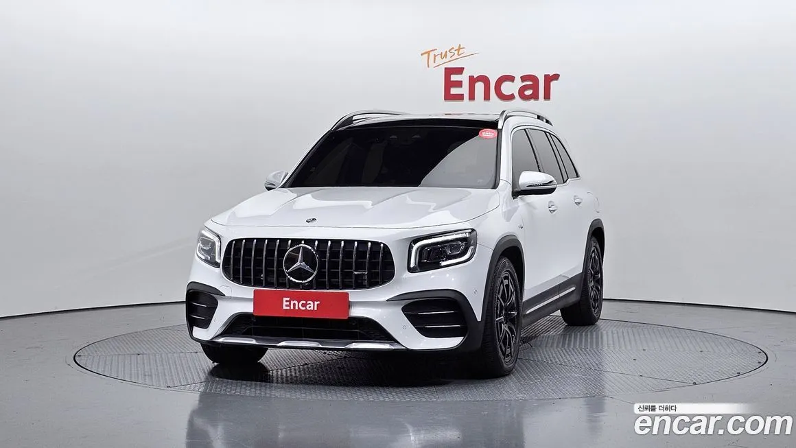 Mercedes-Benz GLB-Class — фото 10