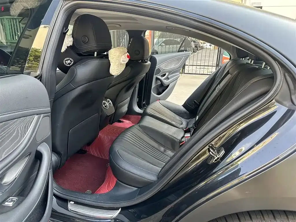 Mercedes-Benz CLS — фото 7