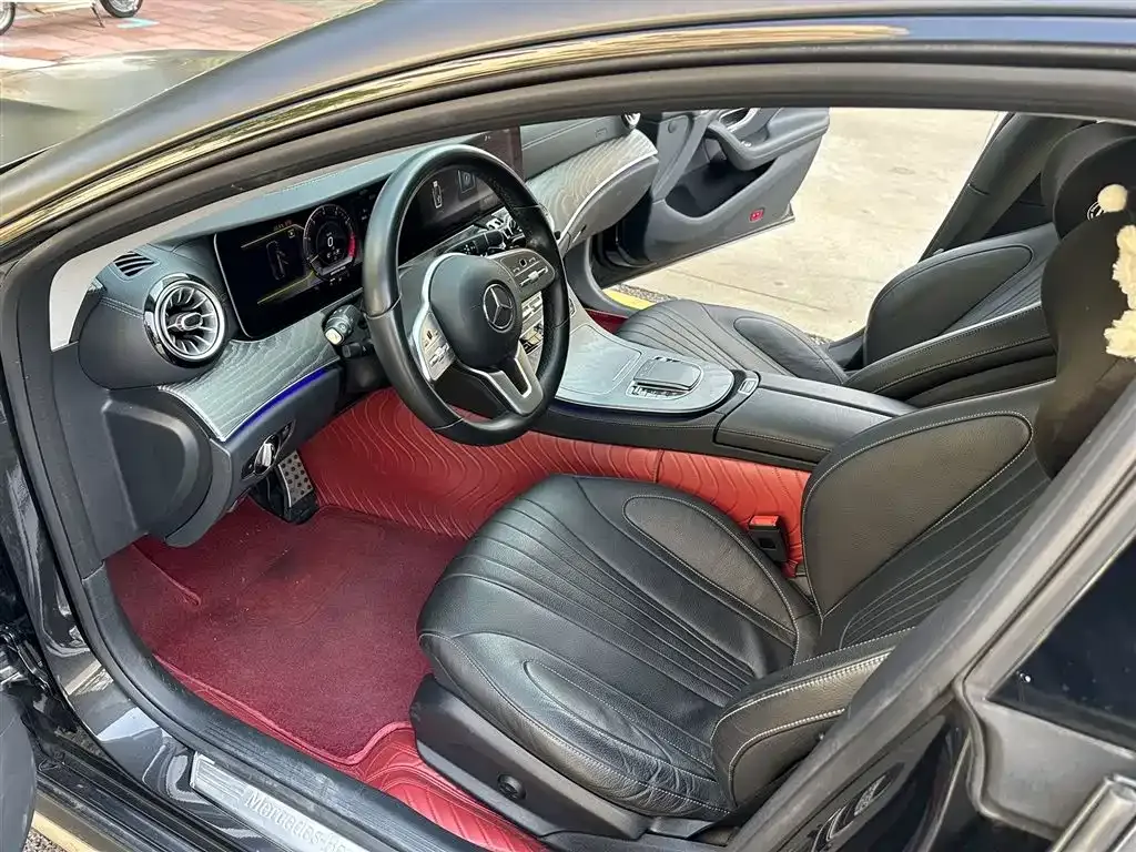 Mercedes-Benz CLS — фото 5