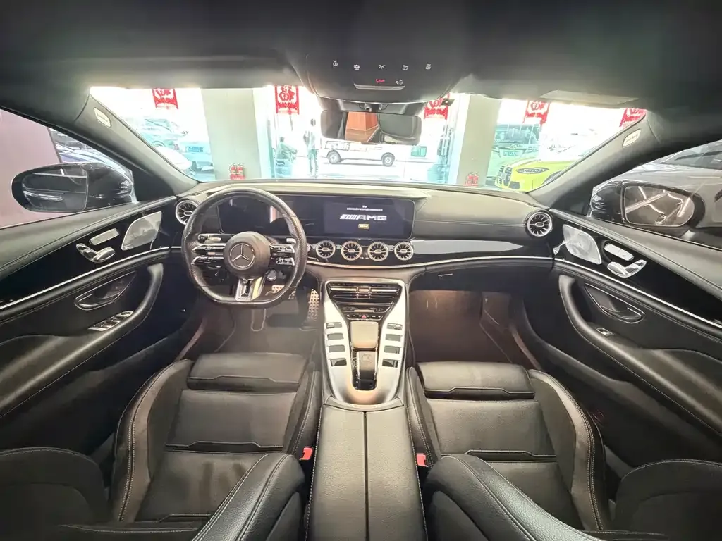 Mercedes-Benz AMG GT — фото 8