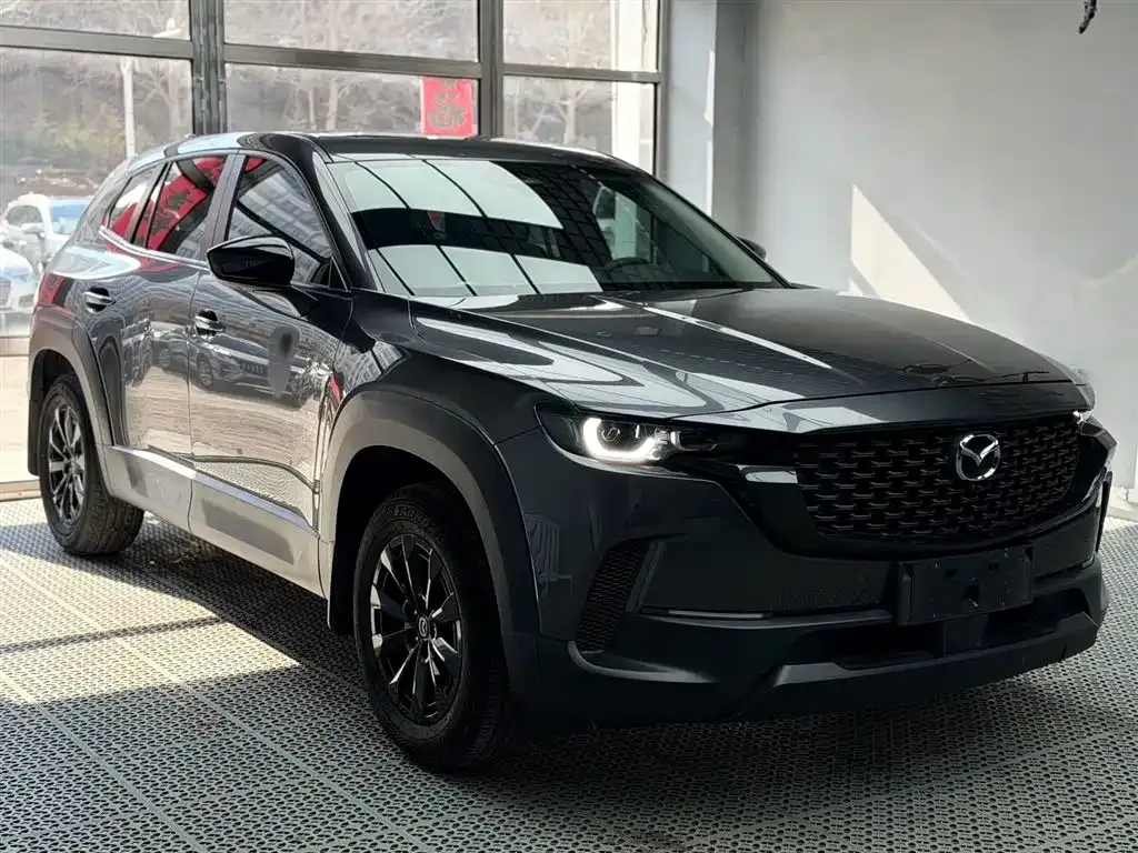 Mazda CX-50 — фото 1