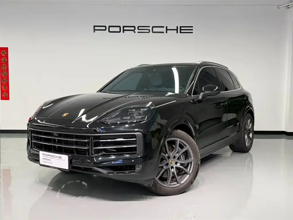 Porsche Cayenne — фото 1