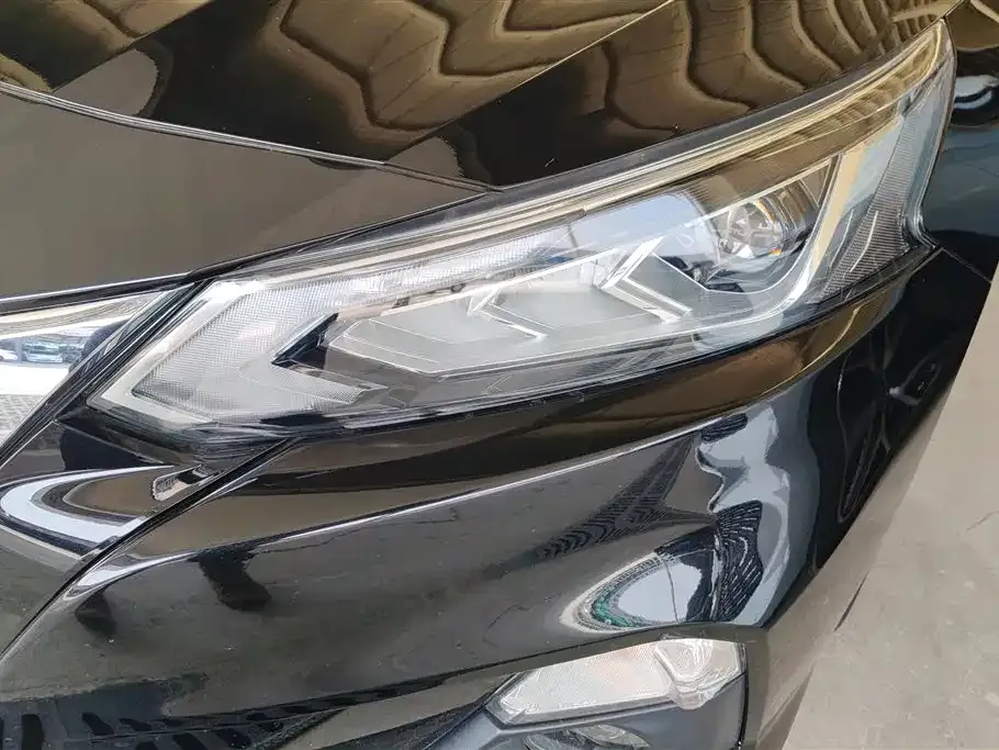 Nissan Teana — фото 3