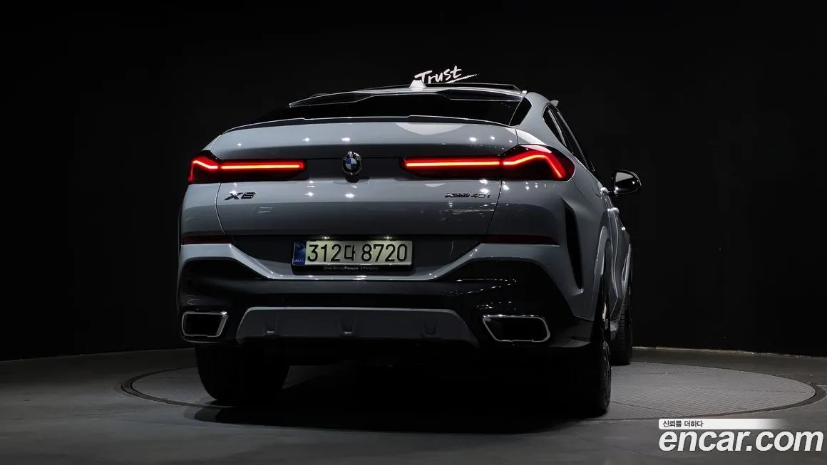 BMW X6 — фото 2