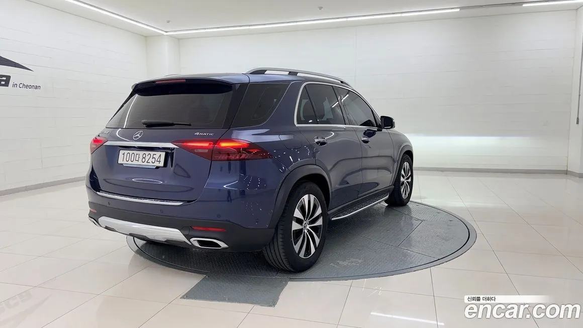 Mercedes-Benz GLE-Class — фото 3
