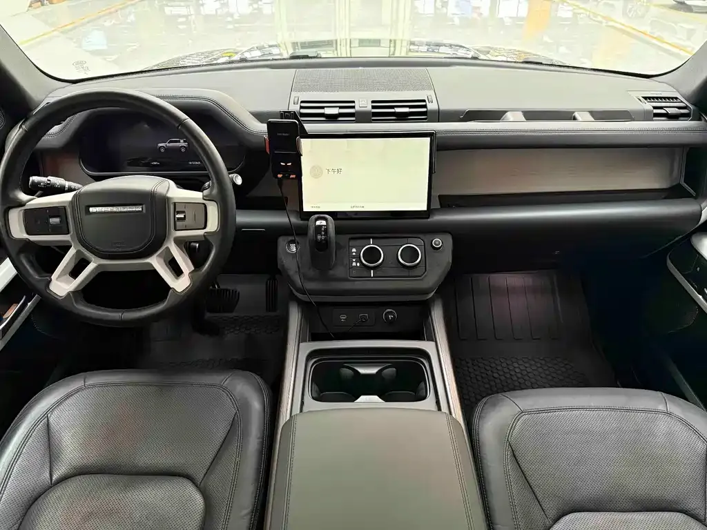Land Rover Defender — фото 5