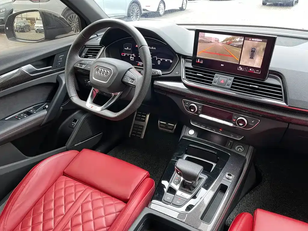 Audi SQ5 Sportback — фото 7