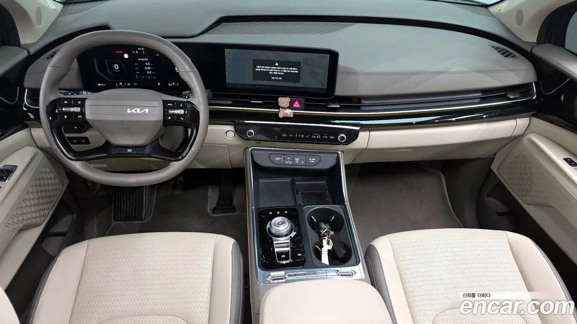 Kia Carnival — фото 10