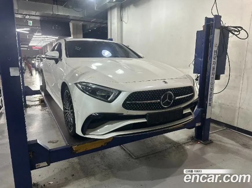 Mercedes-Benz CLS-Class — фото 1