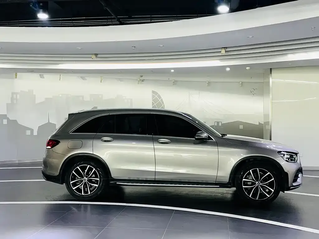 Mercedes-Benz GLC — фото 3